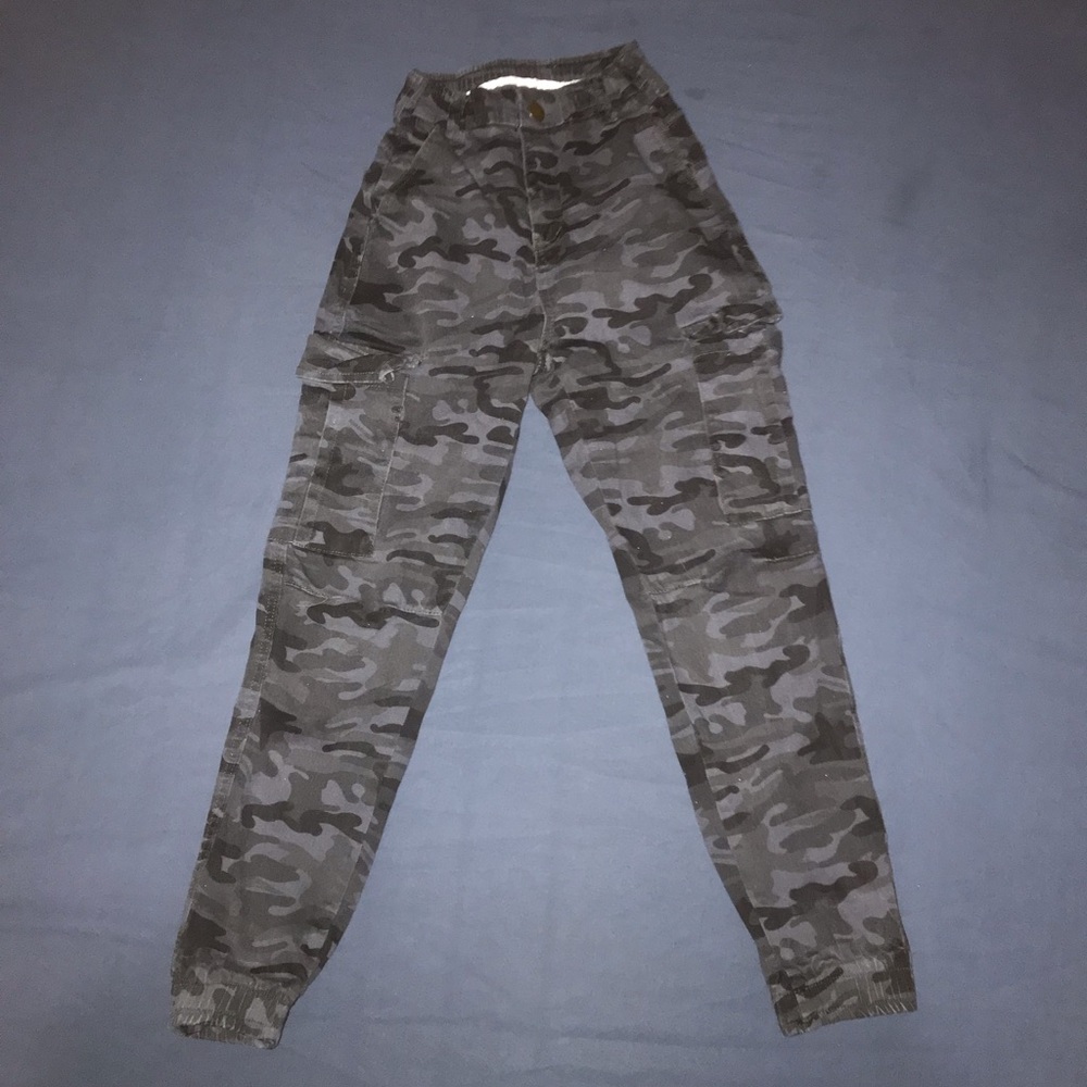 Black and blue cargo pants, size 12 cotton 85%, for causal occasions